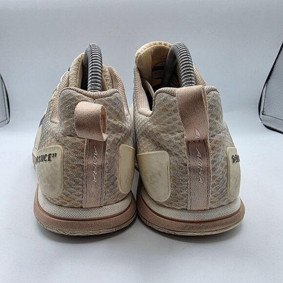 Altra Solstice XT 2 Womens Size 9.5 White Pink Road Running Shoes ALOA547Y110 - Picture 4 of 13